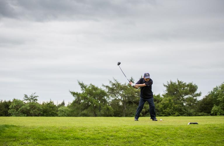 9 hole 3